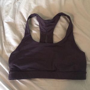 Lululemon invigorate sports bra size 8